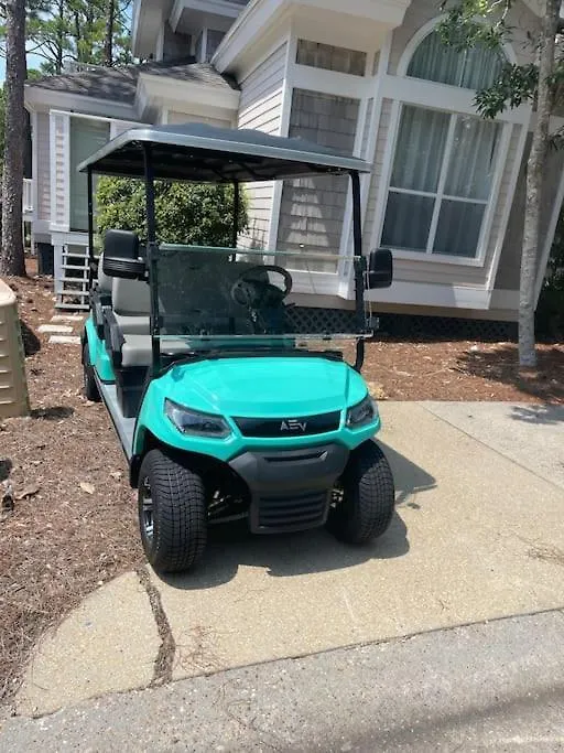3 Bed 3 Bath Beach And Bay Escape - Free Golf Cart Destin Holiday home