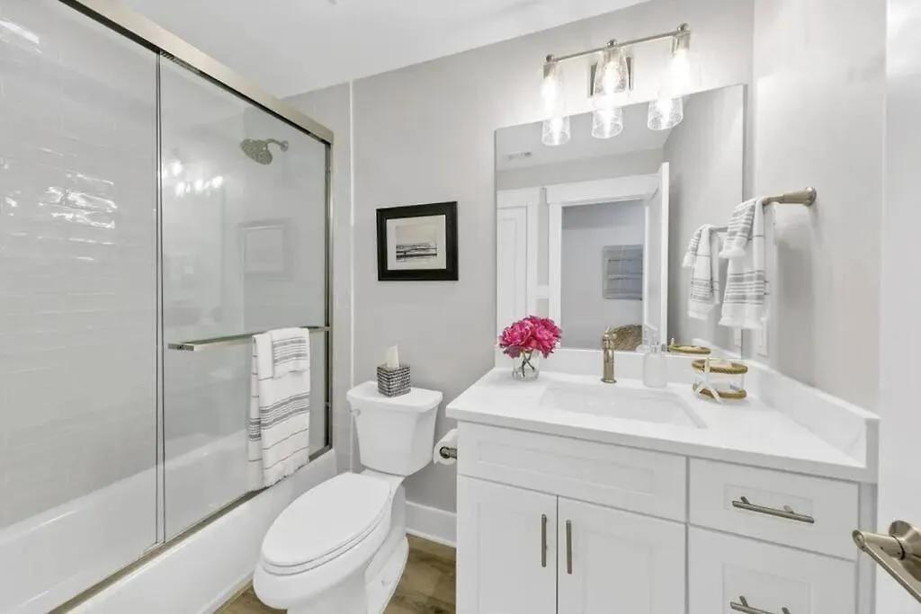 3 Bed 3 Bath Beach And Bay Escape - Free Golf Cart Destin Holiday home